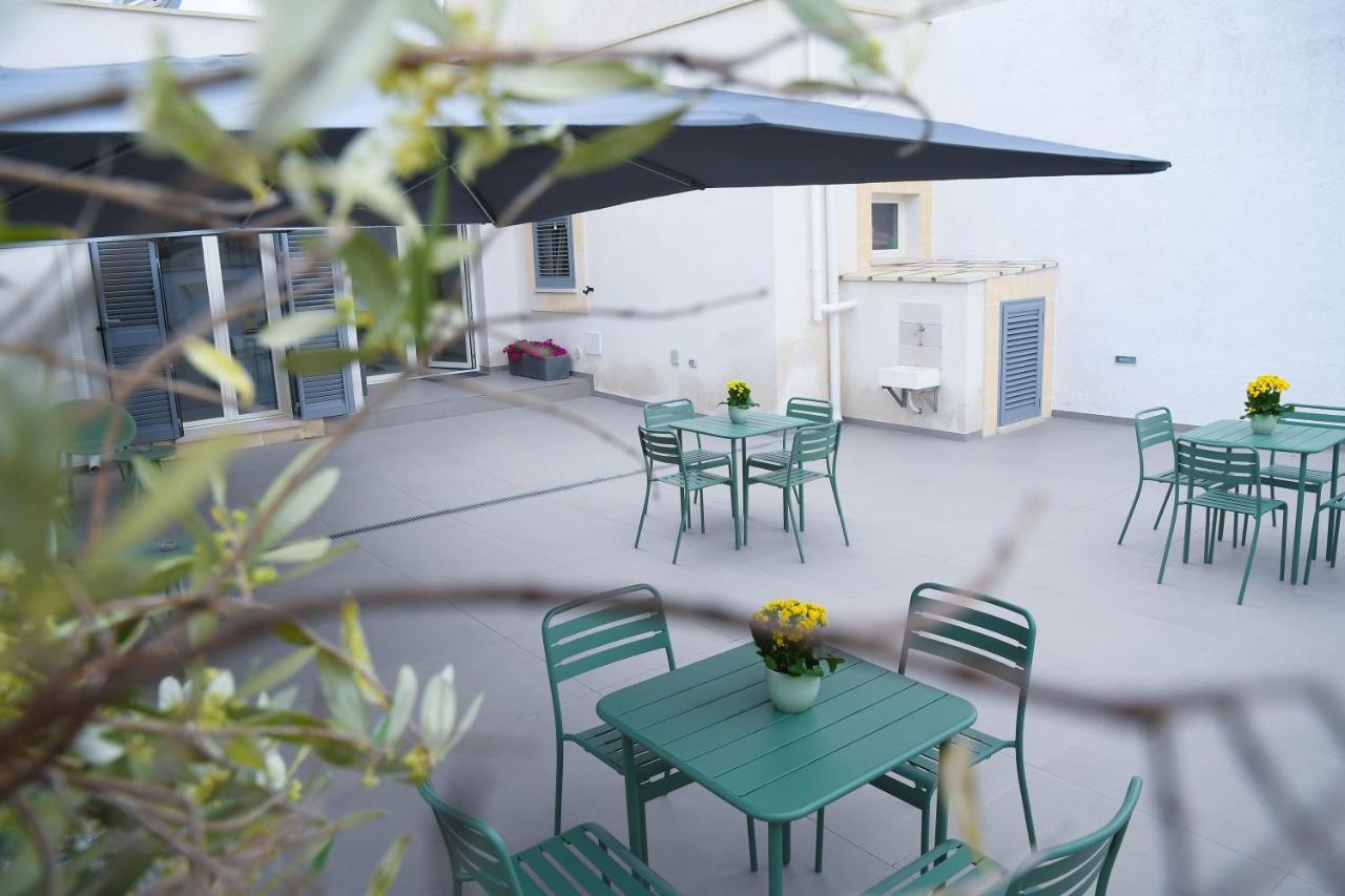 B&B Benefici Maruggio Exterior photo